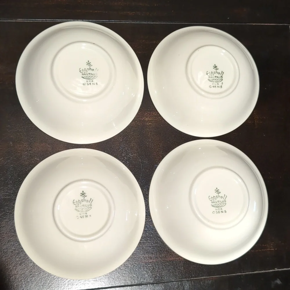 Homer Laughlin set eight